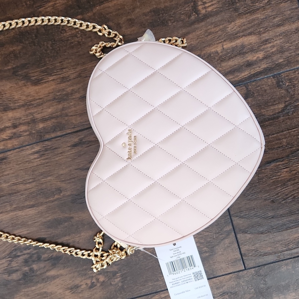 New with tags Kate Spade heart shaped quilted crossbody!